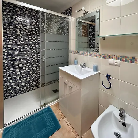One Bed In With Sea Views K120 * Ла-Техита